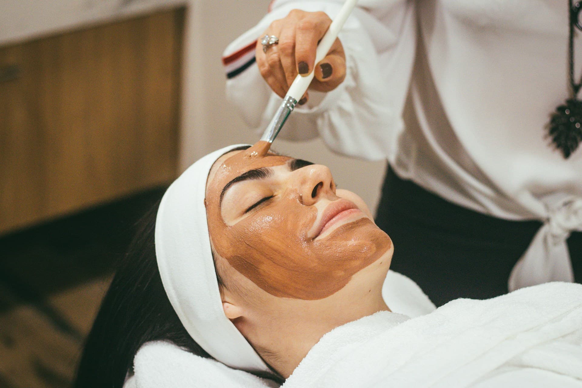 Tratamiento facial con mascarilla en Vera Estética Murcia